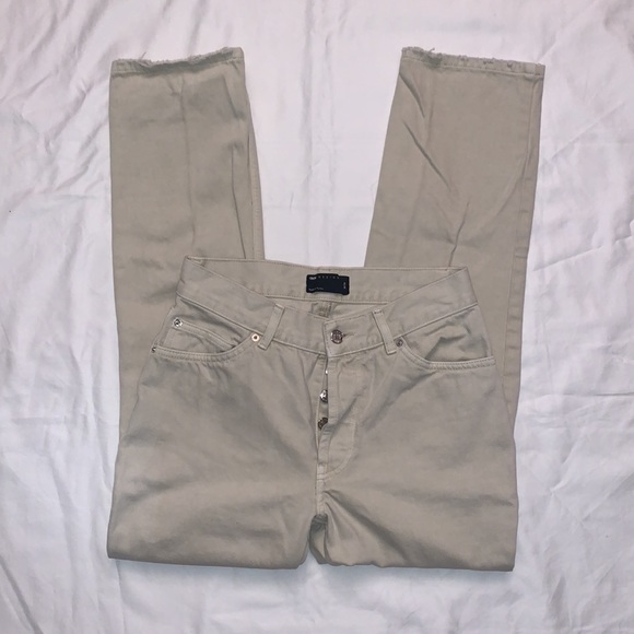 ASOS Bershka Cotton Wide Leg 90s Jean with Knee Rips - Picture 5 of 10